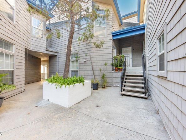 11829 Gateway Boulevard 2, Los Angeles CA 90064