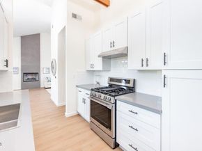 11829 Gateway Boulevard 2, Los Angeles CA 90064