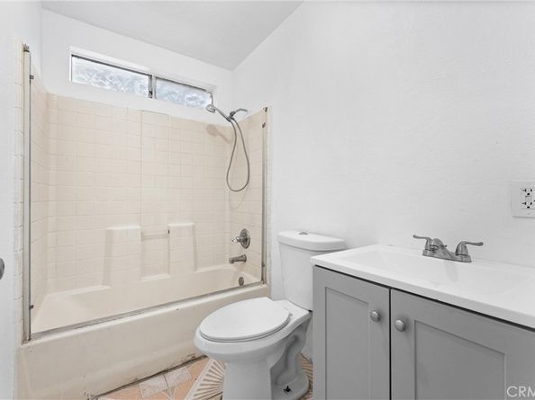 2748 E 58th Street, Huntington Park CA 90255