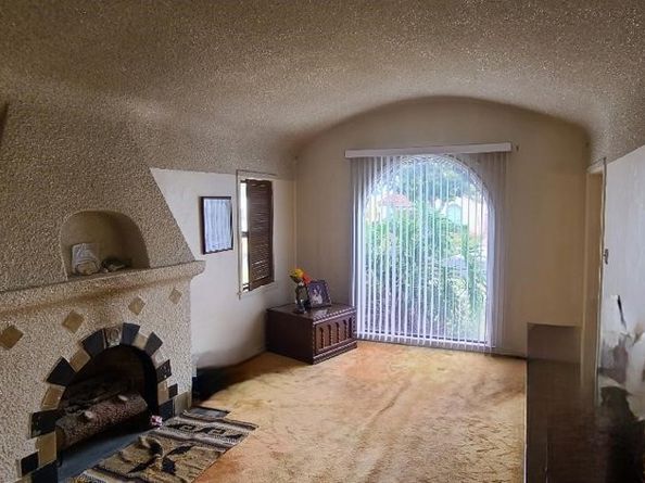 7819 Dalton Avenue, Los Angeles CA 90047