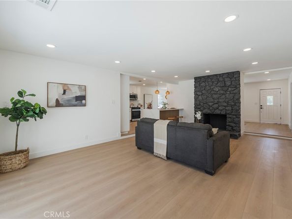 4224 Falcon Avenue, Long Beach CA 90807