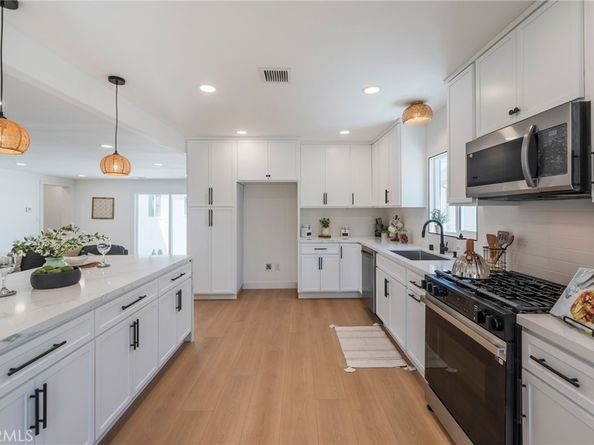 4224 Falcon Avenue, Long Beach CA 90807