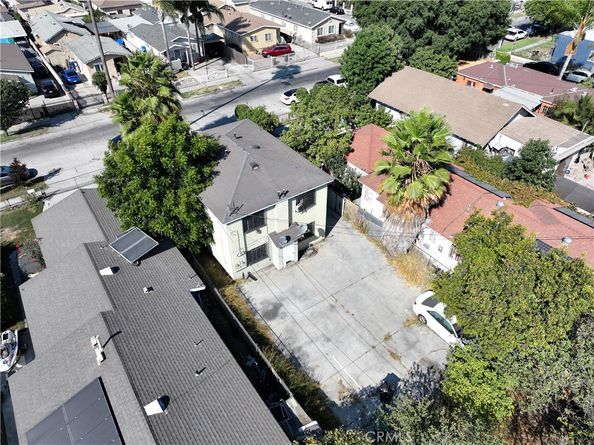 146 83rd Street, Los Angeles CA 90003