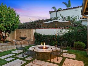 790 Santiago, Long Beach CA 90804