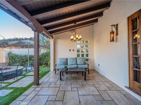 790 Santiago, Long Beach CA 90804