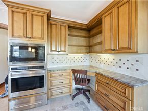 790 Santiago, Long Beach CA 90804