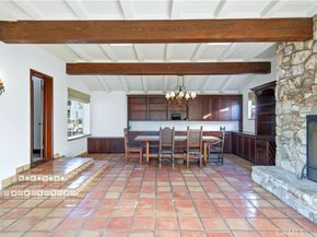 790 Santiago, Long Beach CA 90804