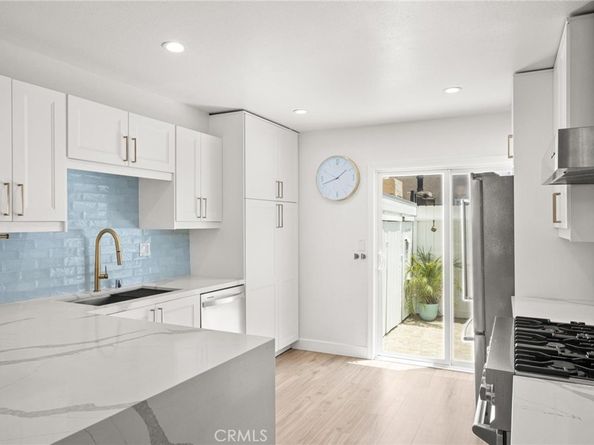 2310 Vanderbilt Lane 4, Redondo Beach CA 90278