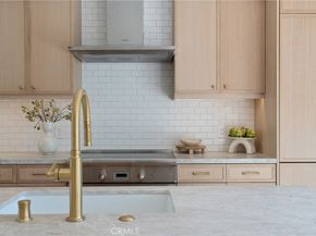 11825 Tennessee Avenue, Los Angeles CA 90064