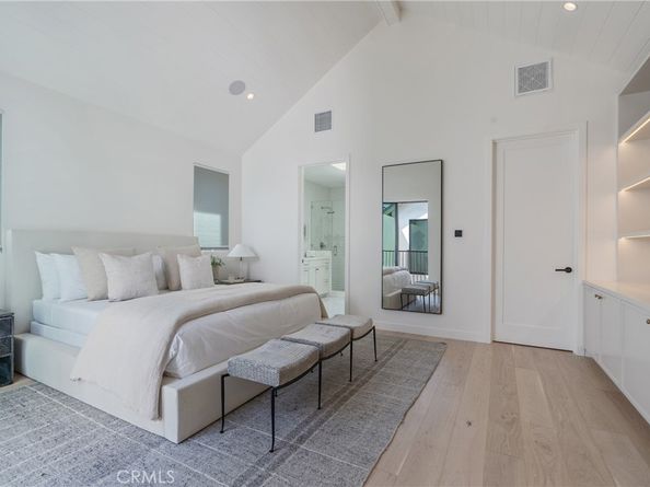 11825 Tennessee Avenue, Los Angeles CA 90064