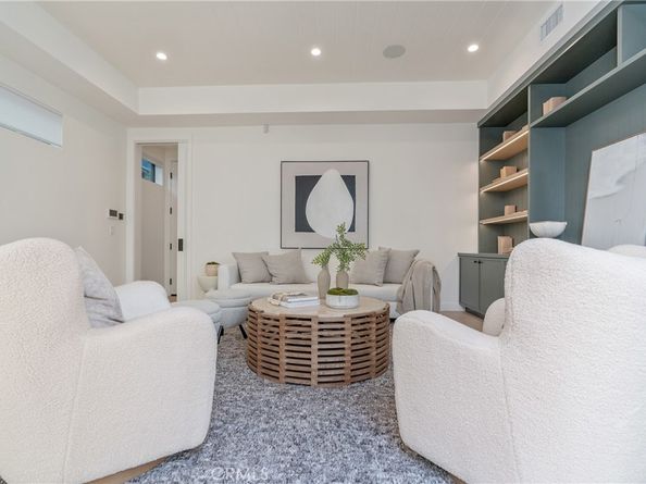 11825 Tennessee Avenue, Los Angeles CA 90064