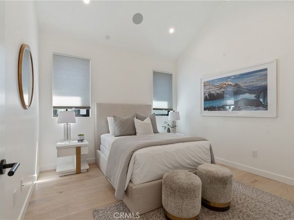 11825 Tennessee Avenue, Los Angeles CA 90064