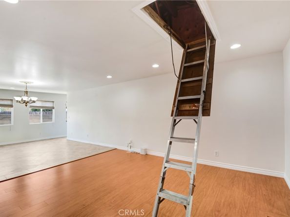 5526 W 117th Street, Inglewood CA 90304