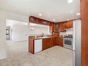 5526 W 117th Street, Inglewood CA 90304