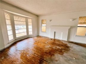 1428 W 89th Street, Los Angeles CA 90047