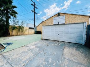 1428 W 89th Street, Los Angeles CA 90047