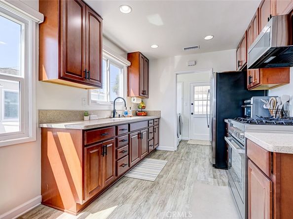 3751 Mcnab Avenue, Long Beach CA 90808