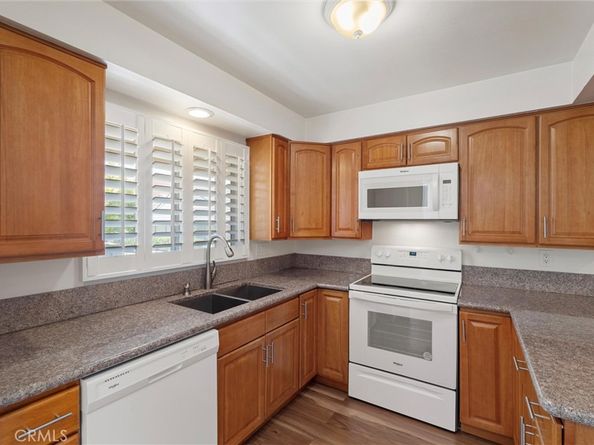22621 Maple Avenue, Torrance CA 90505