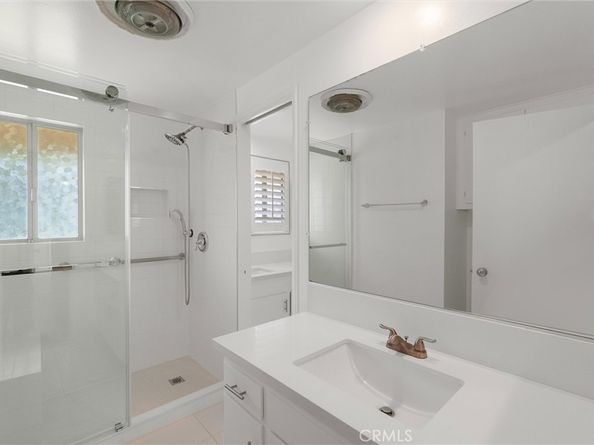 22621 Maple Avenue, Torrance CA 90505