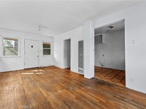 2511 4th Street 1/2, Santa Monica CA 90405