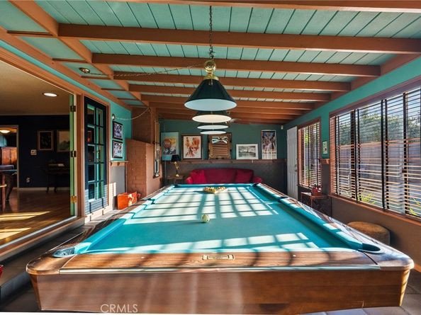 9548 Cedros Avenue, Panorama City CA 91402