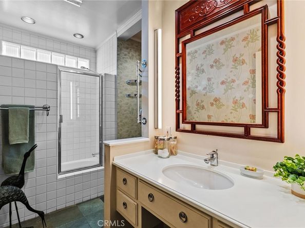 9548 Cedros Avenue, Panorama City CA 91402