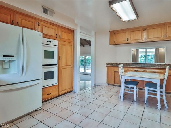 17654 Prairie Street, Northridge CA 91325