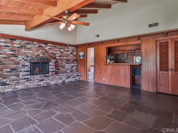 17654 Prairie Street, Northridge CA 91325