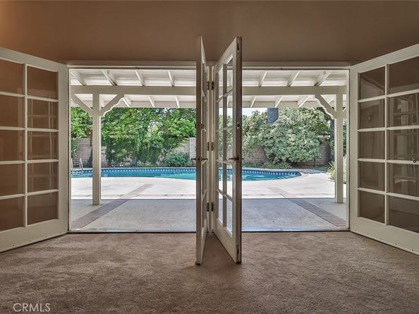 17654 Prairie Street, Northridge CA 91325