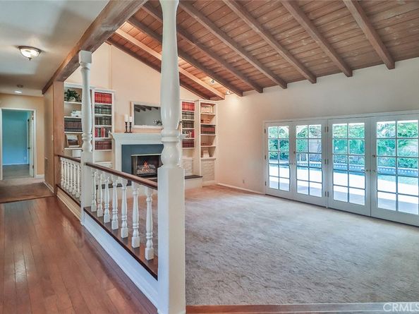 17654 Prairie Street, Northridge CA 91325