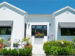 542 N Kilkea Drive, Los Angeles CA 90048