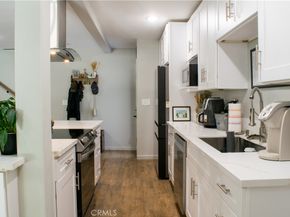 542 N Kilkea Drive, Los Angeles CA 90048