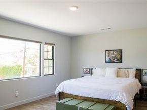 542 N Kilkea Drive, Los Angeles CA 90048