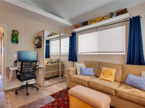 22459 Venido, Woodland Hills CA 91364