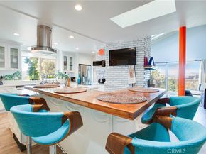 22459 Venido, Woodland Hills CA 91364