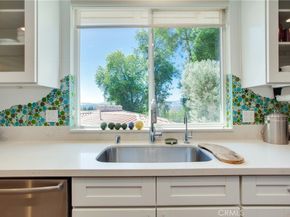 22459 Venido, Woodland Hills CA 91364