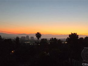 22459 Venido, Woodland Hills CA 91364