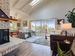 22459 Venido, Woodland Hills CA 91364
