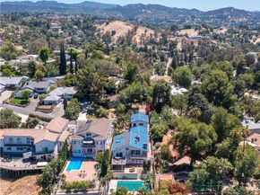 22459 Venido, Woodland Hills CA 91364