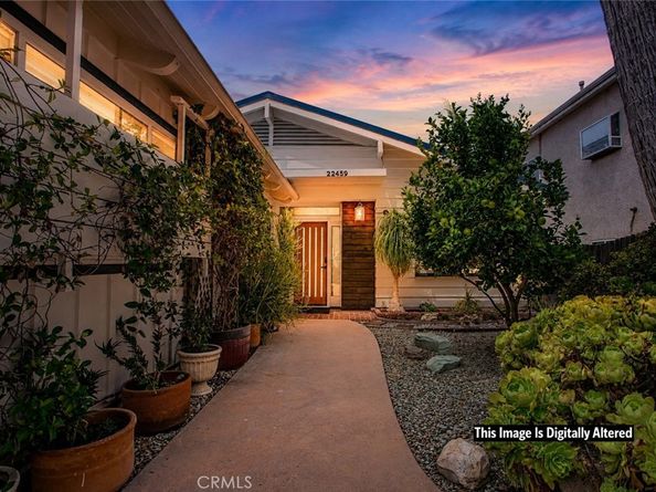 22459 Venido, Woodland Hills CA 91364