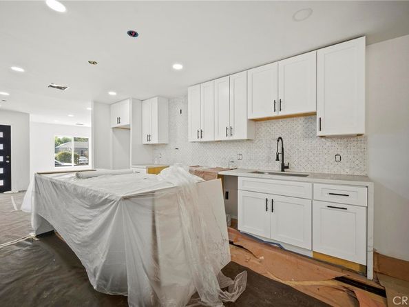 5776 Hesperia Avenue, Encino CA 91316