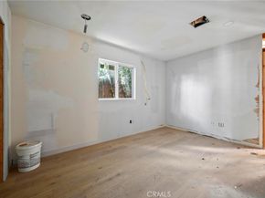 5776 Hesperia Avenue, Encino CA 91316