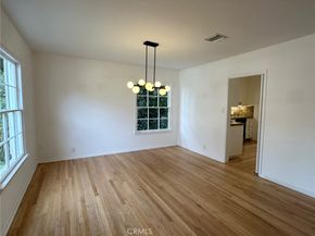 15440 Dickens Street, Sherman Oaks CA 91403