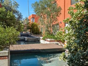 776 S Orange Grove 5, Pasadena CA 91105