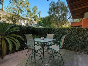 776 S Orange Grove 5, Pasadena CA 91105