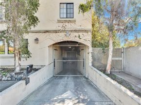 10894 Olinda 224, Sun Valley CA 91352