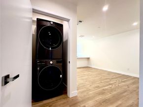 7454 Gaviota Avenue, Van Nuys CA 91406