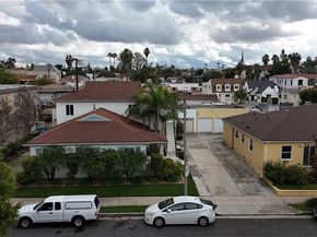 854 Alandele Avenue, Los Angeles CA 90036