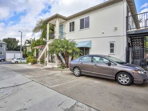 854 Alandele Avenue, Los Angeles CA 90036