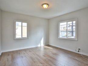 854 Alandele Avenue, Los Angeles CA 90036